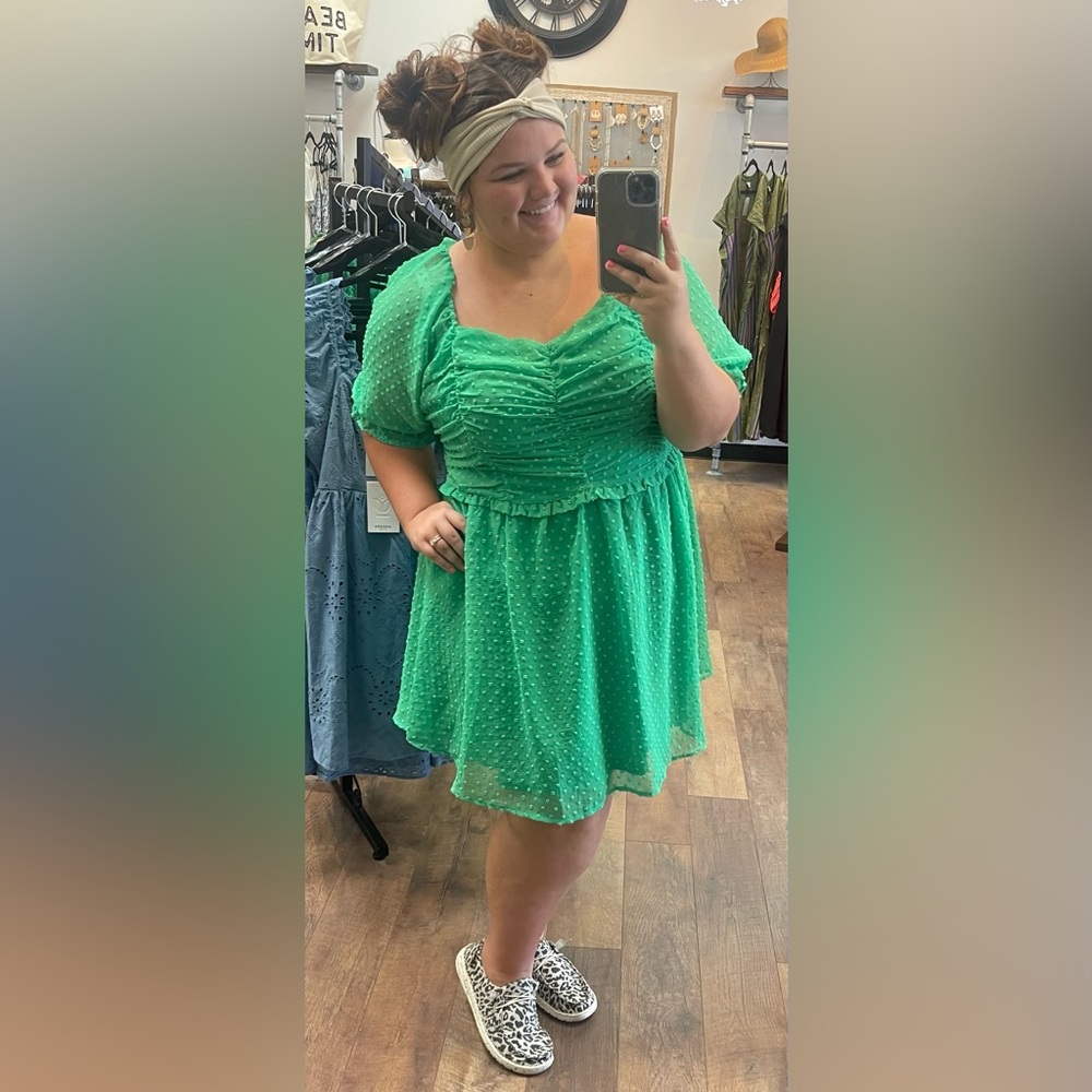 Andree by Unit Kelly green Swiss dot dress
